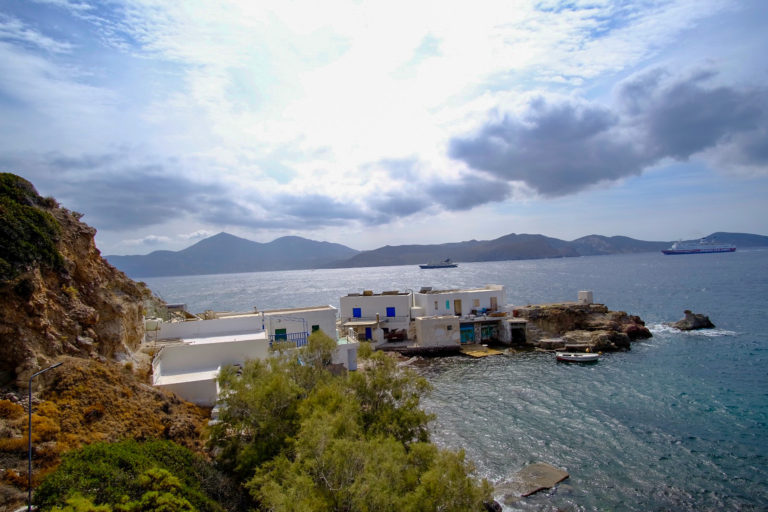 House sits near the sea